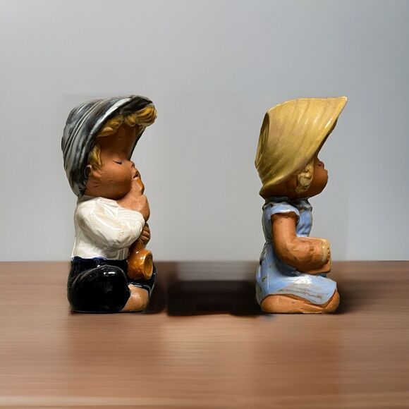 ROYAL SEALY MUSICIAN SET 2 BOY GIRL TERRACOTTA POTTERY Flute Accordion FIGURINES - Picture 2 of 10